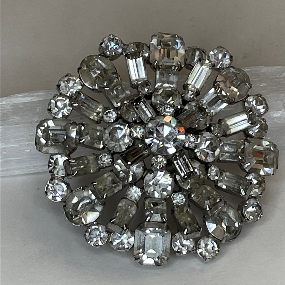 Vintage Juliana Elegant Clear Rhinestone Large Silver Tone Brooch
